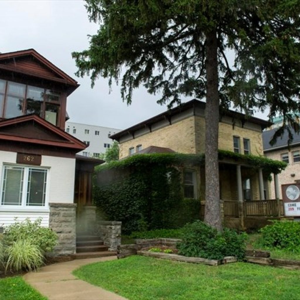 Kitchener votes to save heritage homes on Queen Street