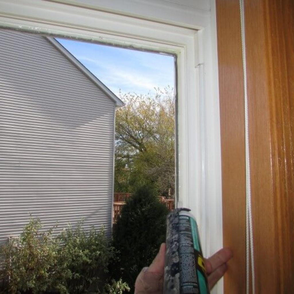 Repairing a window with fogged glass